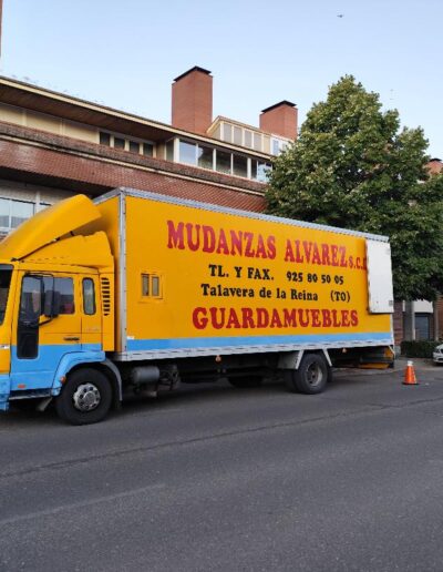 thumbnail 400x516 - V&iacute;deos